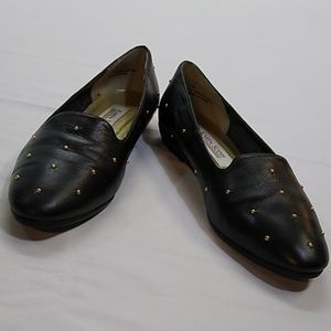 Karen Scott black flats